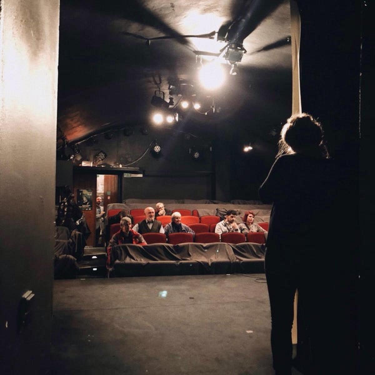 Novinky - Změna času začátku představení na Letní scéně a změna otevírací doby pokladny