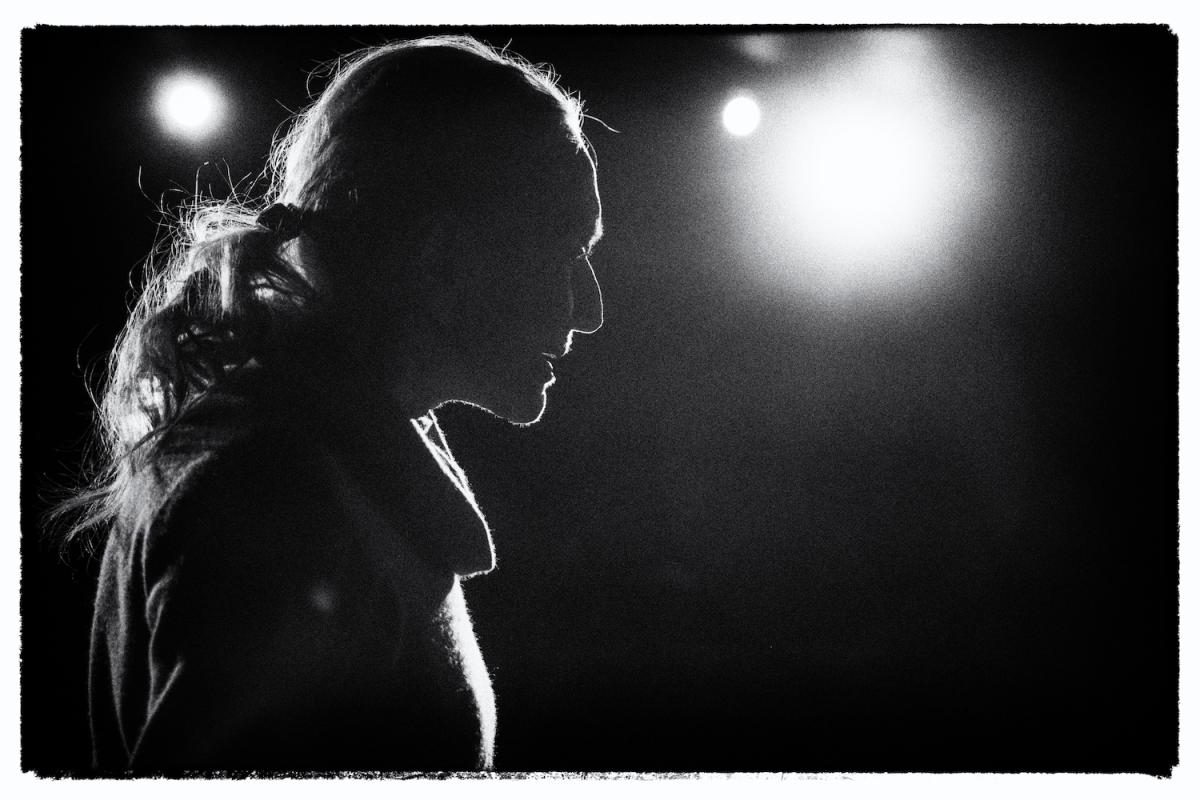 Zpívá a vypráví Soňa Červená (foto J.Malíř)