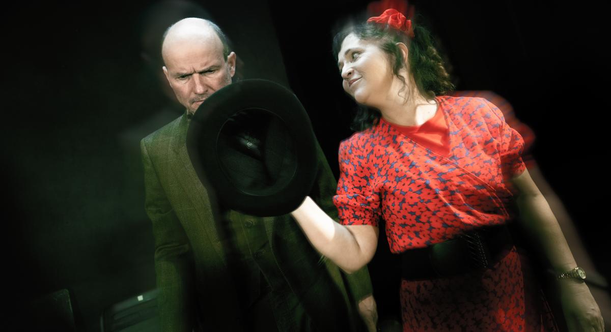 Stůl pro dva - fotky z inscenace