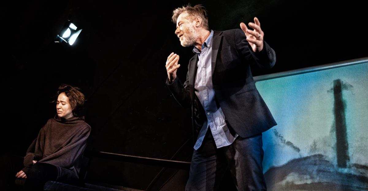 Cesta k vodopádům - Fotografie z inscenace