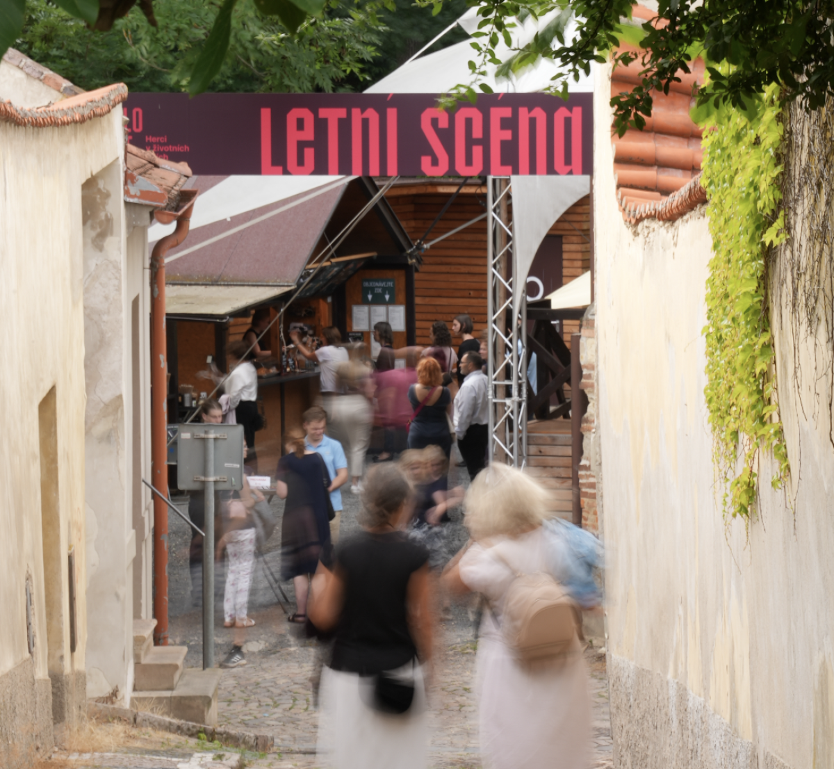 Novinky - Dnes otevíráme Letní scénu