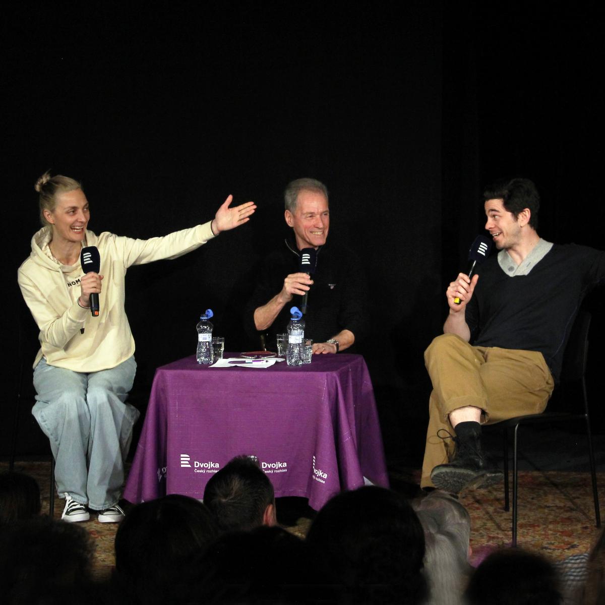 Novinky - Rozpravy s Bárou Polákovou a Markem Adamczykem 