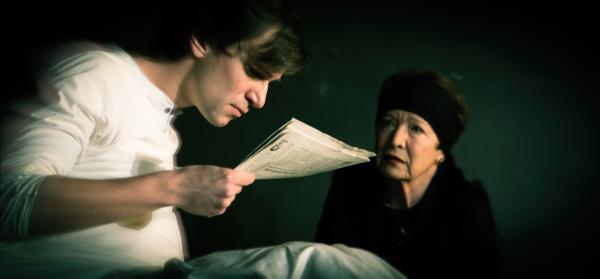 Fotografie z inscenace - 4000 dnů