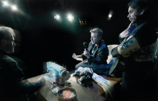 Housle - fotky z inscenace