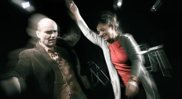 Stůl pro dva - fotky z inscenace